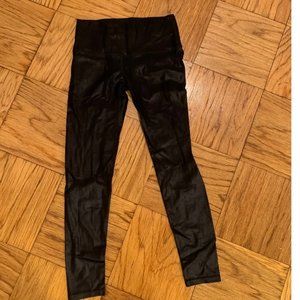 Noli liquid leggings in black in size small